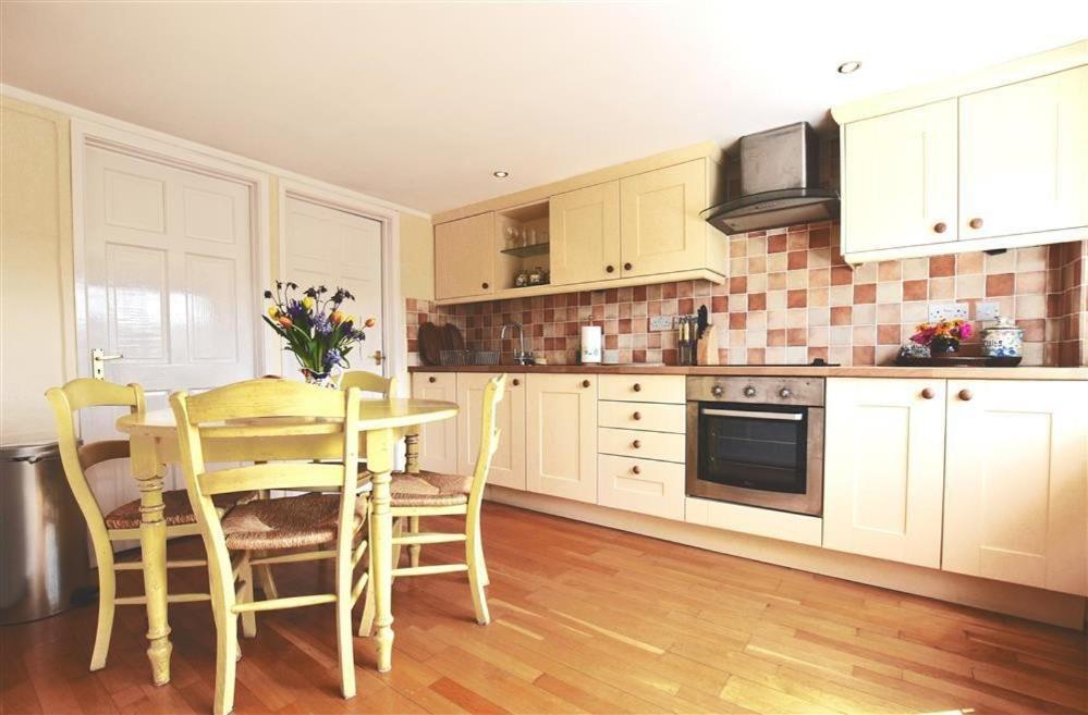 Beach Retreat Aberporth Luaran gambar